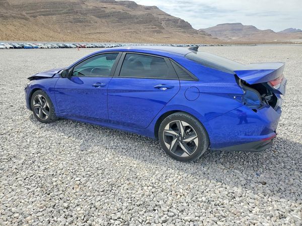 2023 HYUNDAI ELANTRA