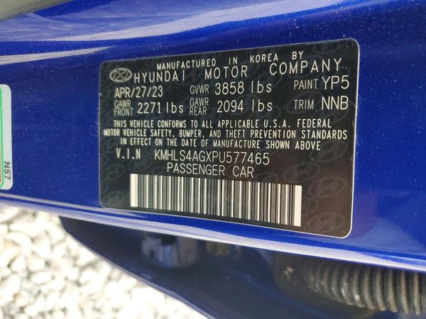 2023 HYUNDAI ELANTRA