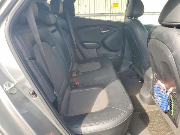 2012 HYUNDAI TUCSON GLS