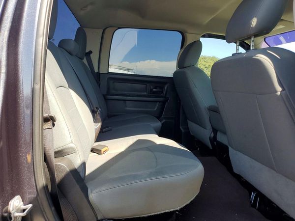 2016 RAM 1500 ST