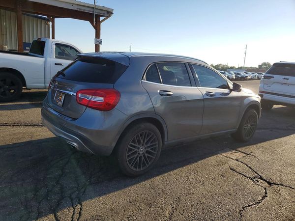 2015 MERCEDES-BENZ GLA GLA250 4-MATIC