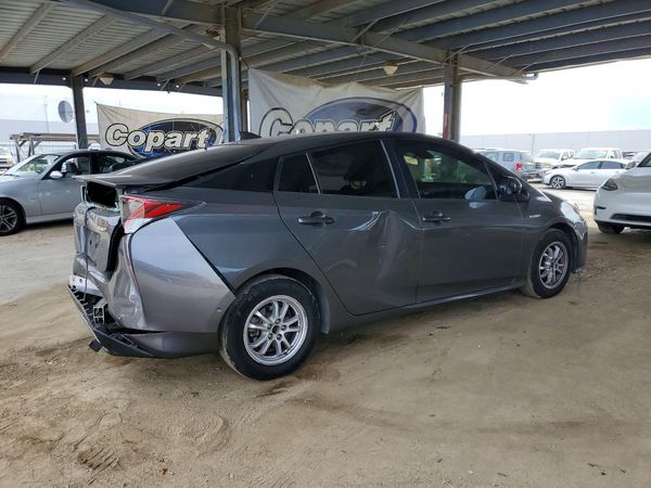 2018 TOYOTA PRIUS One/Two