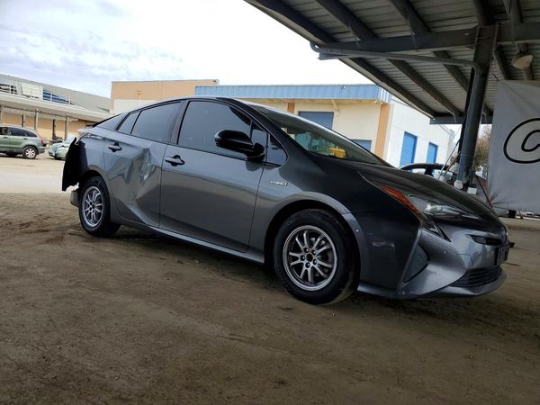 2018 TOYOTA PRIUS One/Two
