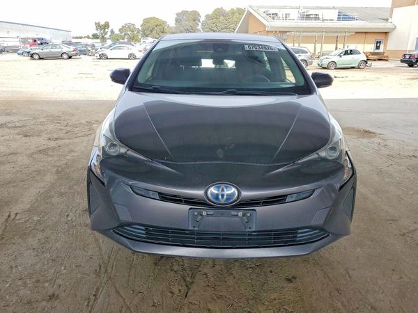 2018 TOYOTA PRIUS One/Two