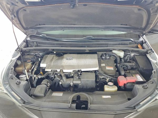 2018 TOYOTA PRIUS One/Two