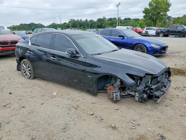 2018 INFINITI Q50 — Passenger 3/4
