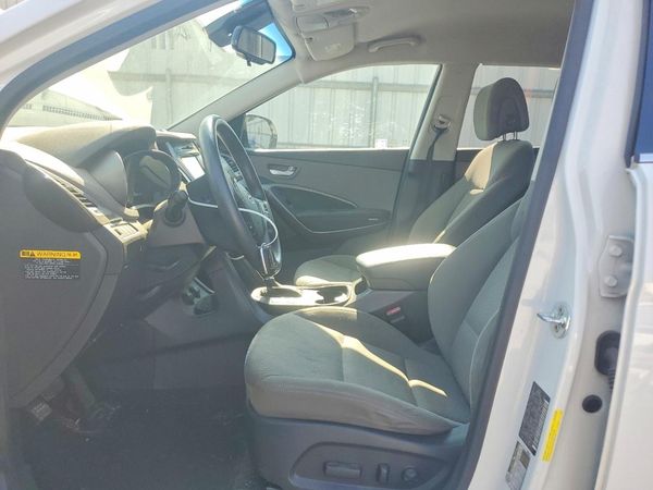 2017 HYUNDAI SANTA FE GI — DENT