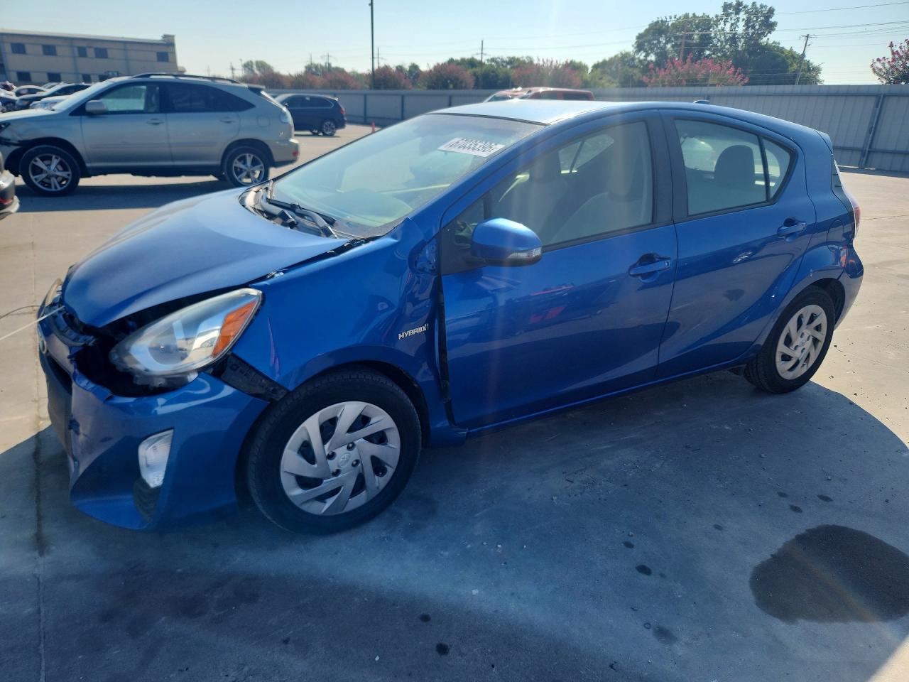 2016 TOYOTA PRIUS