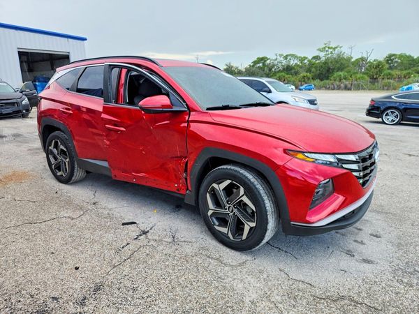 2022 HYUNDAI TUCSON