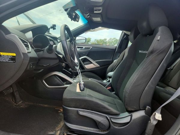 2017 HYUNDAI VELOSTER