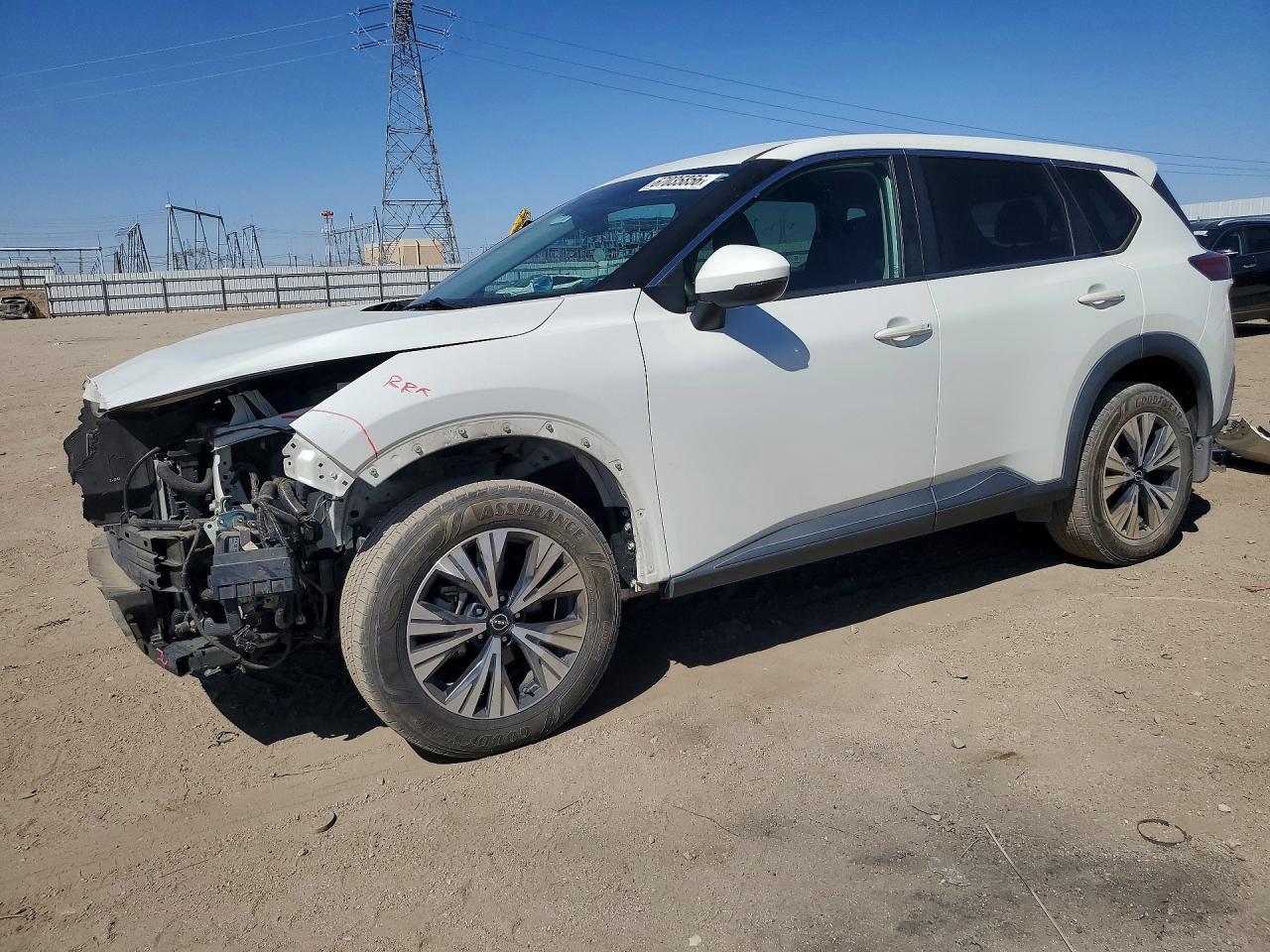 2022 NISSAN ROGUE SV — Front 3/4