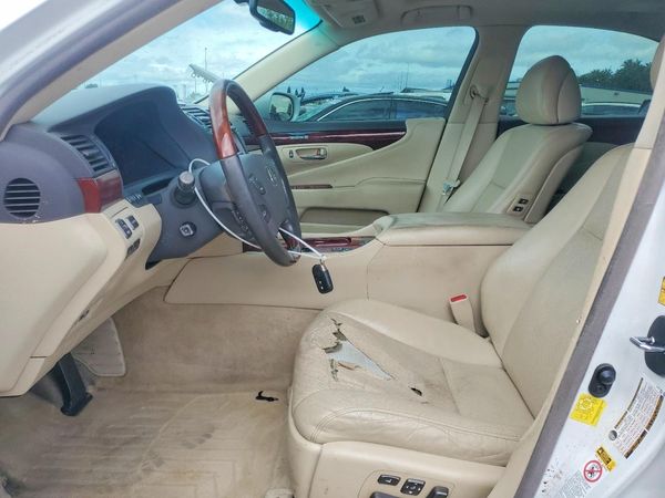 2012 LEXUS LS 460