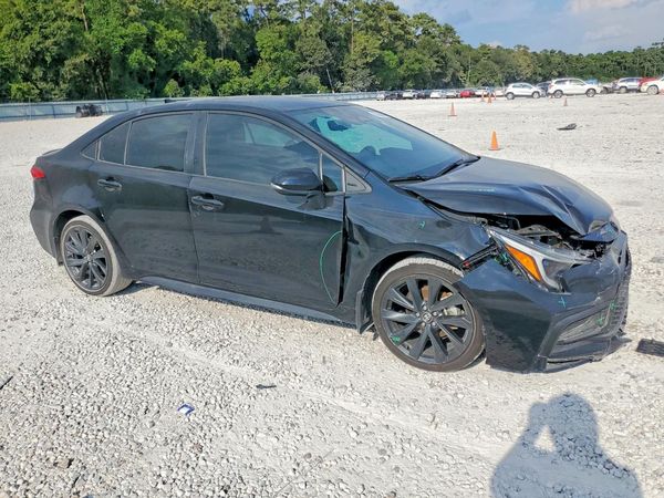 2024 TOYOTA COROLLA