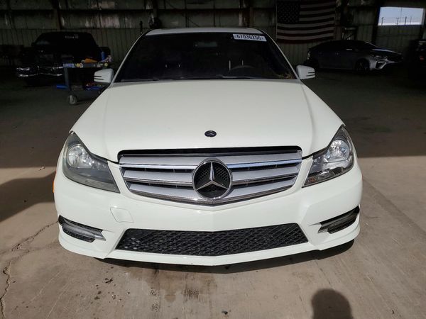 2012 MERCEDES-BENZ C C250