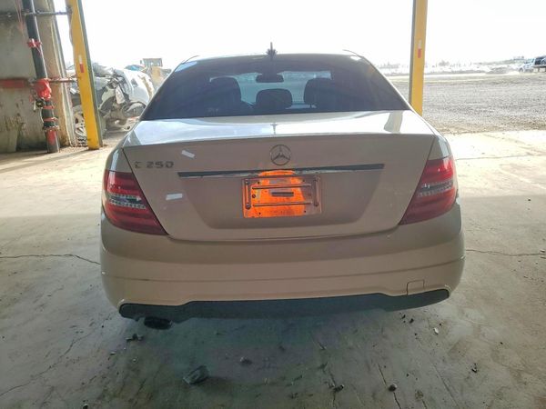 2012 MERCEDES-BENZ C C250
