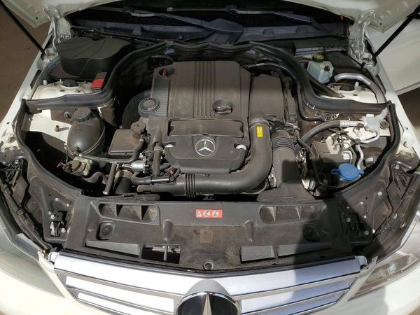 2012 MERCEDES-BENZ C C250