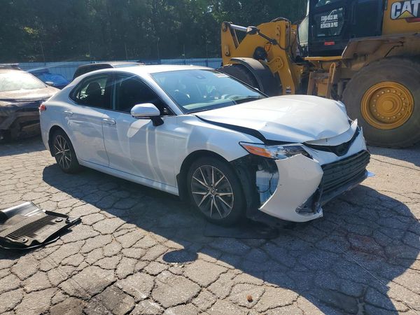 2023 TOYOTA CAMRY