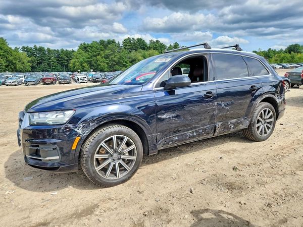 2017 AUDI Q7