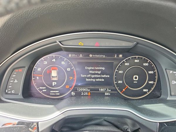 2017 AUDI Q7 quattro Premium Plus