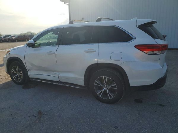 2017 TOYOTA HIGHLANDER