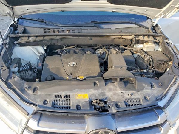 2017 TOYOTA HIGHLANDER