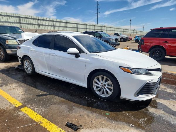 2023 TOYOTA CAMRY