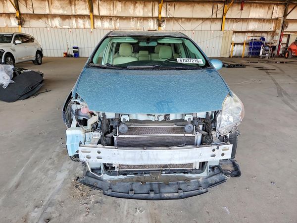 2013 TOYOTA PRIUS