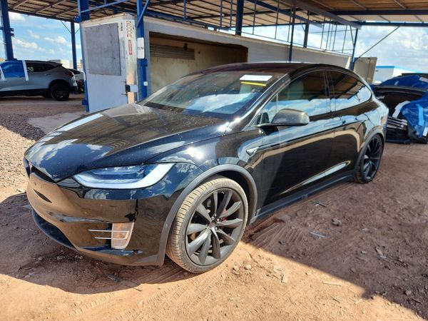 2018 TESLA MODEL X