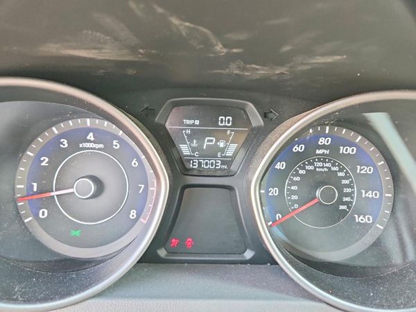 2014 HYUNDAI ELANTRA GLS(Middle)