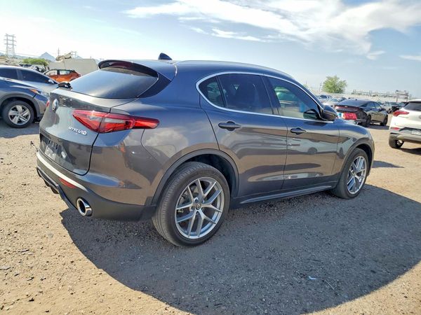 2018 ALFA ROMEO STELVIO TI AWD