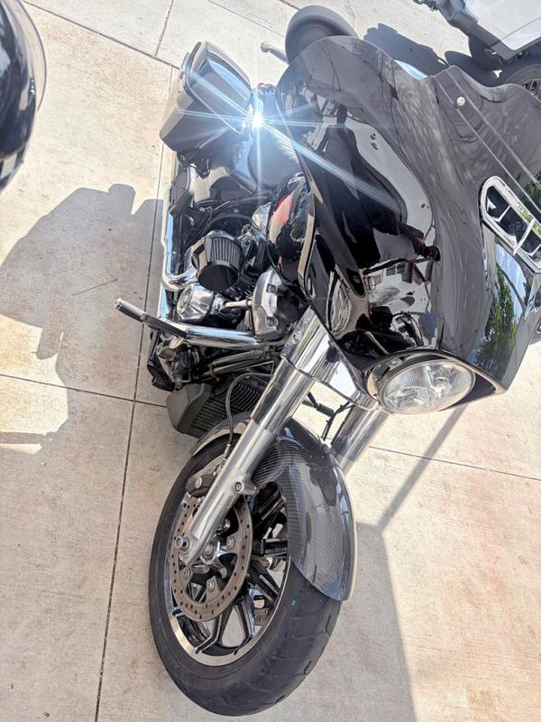 2021 HARLEY-DAVIDSON FLHT