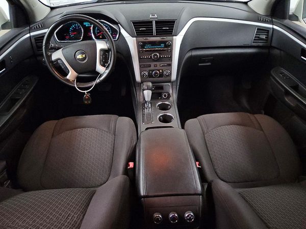 2012 CHEVROLET TRAVERSE LT
