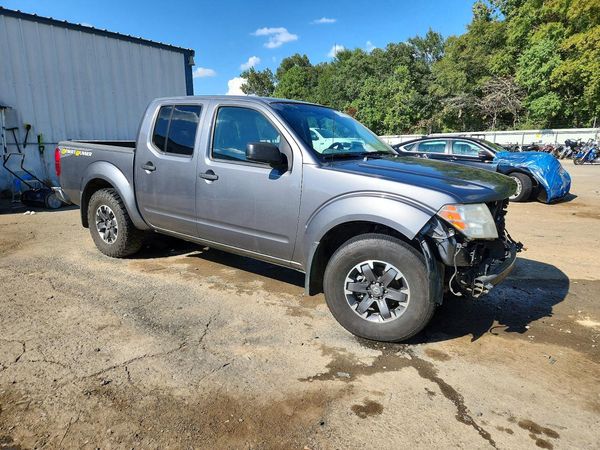2019 NISSAN FRONTIER