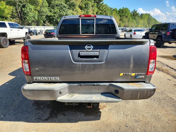 2019 NISSAN FRONTIER