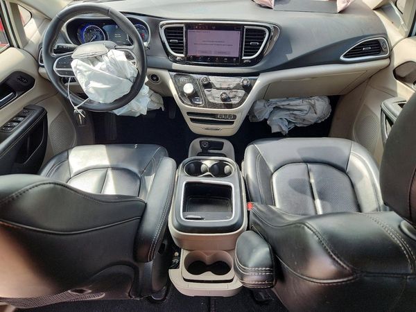 2023 CHRYSLER PACIFICA