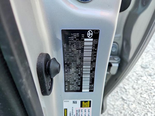 2022 TOYOTA COROLLA