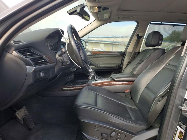 2013 BMW X5 xDrive35i — DENT