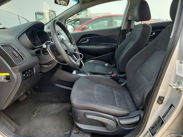 2017 KIA RIO LX