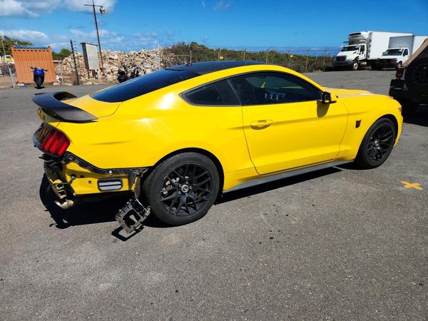 2017 FORD MUSTANG