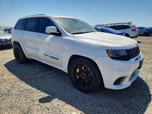 2021 JEEP CHEROKEE Trackhawk — Passenger 3/4