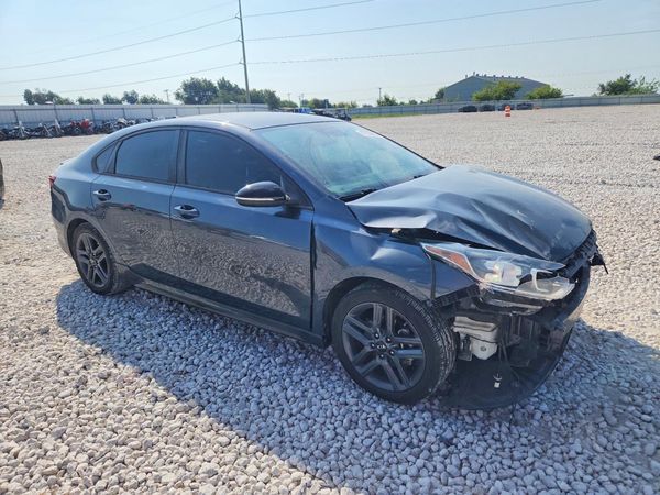 2020 KIA FORTE GT Line