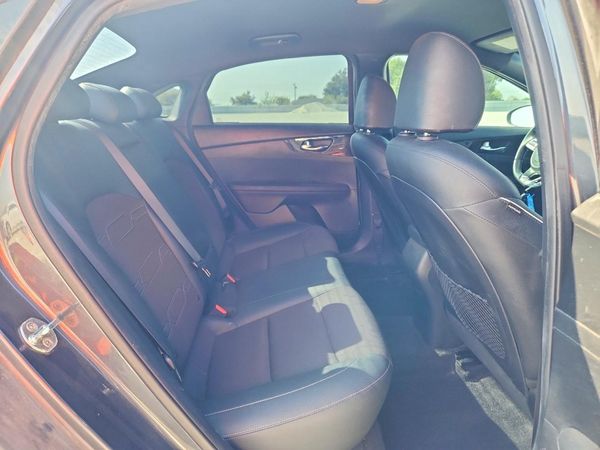 2020 KIA FORTE GT Line