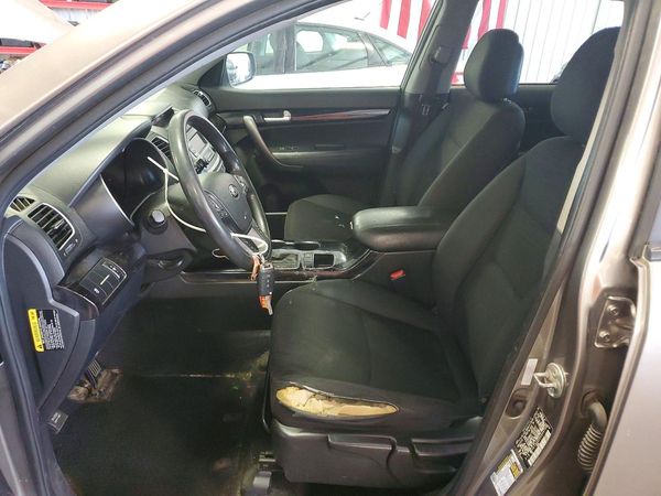 2014 KIA SORENTO Base/ LX
