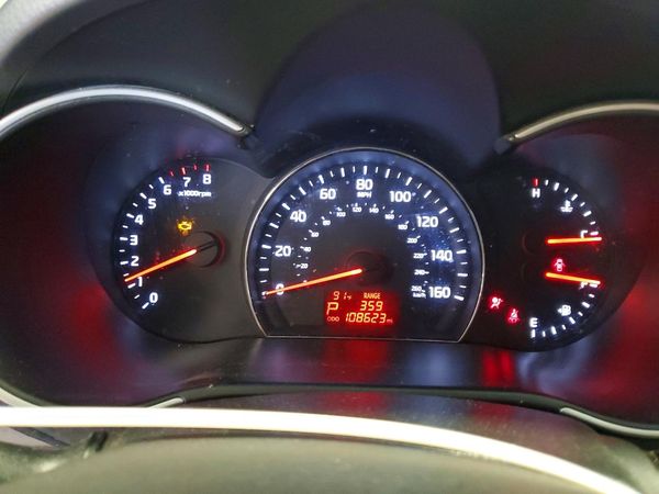 2014 KIA SORENTO Base/ LX