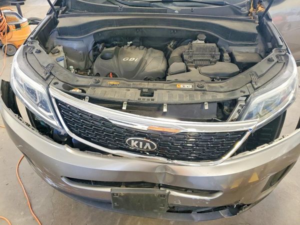 2014 KIA SORENTO Base/ LX