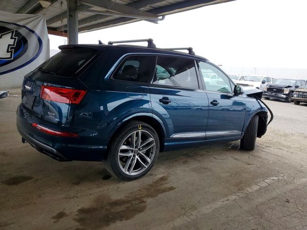 2018 AUDI Q7