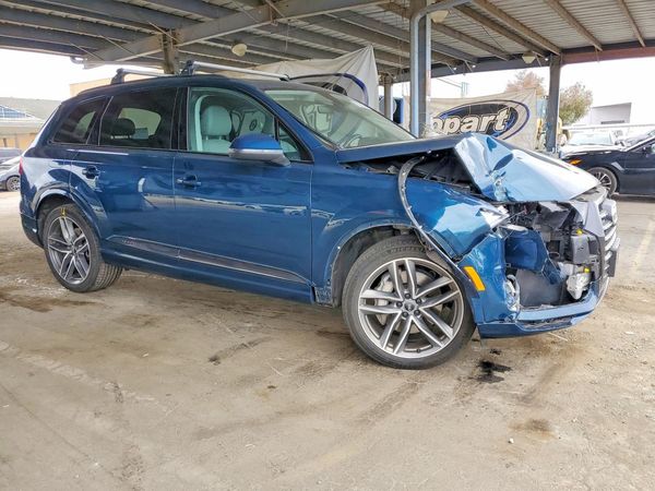 2018 AUDI Q7