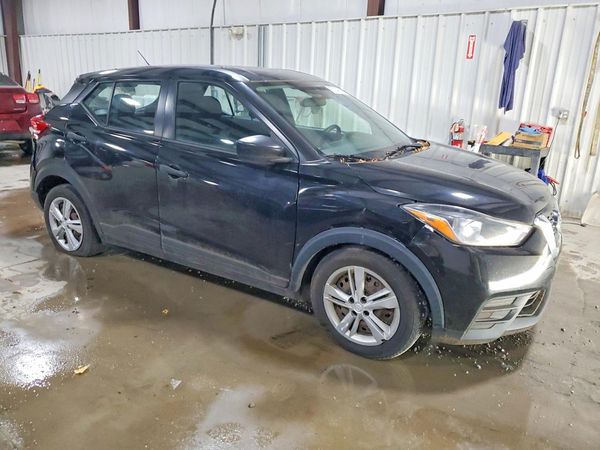 2020 NISSAN KICKS
