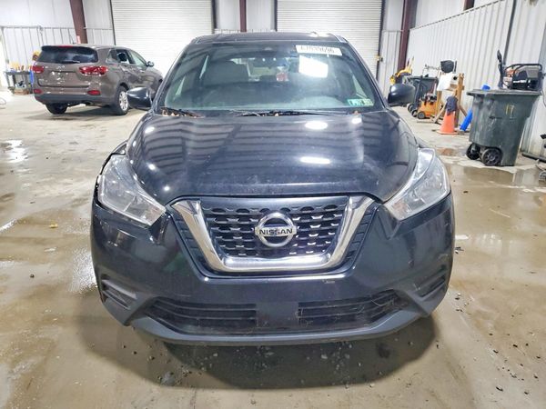 2020 NISSAN KICKS