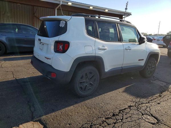2018 JEEP RENEGADE Trailhawk